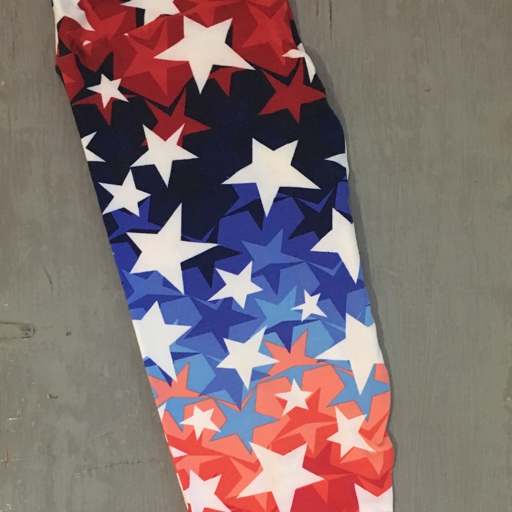 LuLaRoe Americana Leggings